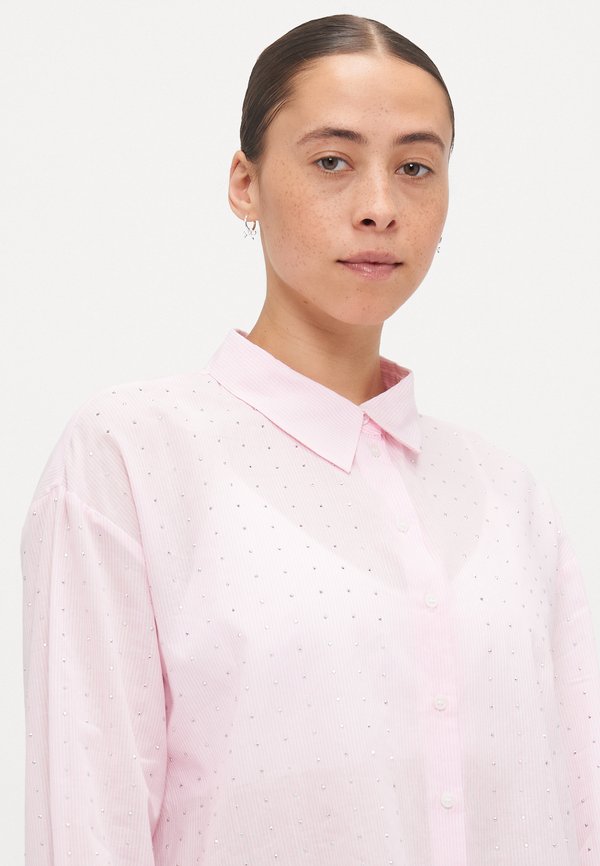 ONLY Petite ONLJULIE LIFE EMBELISHMENT SHIRT