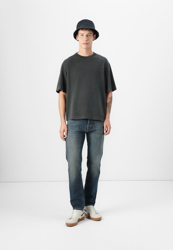 Jack & Jones Tapered fit JJIMIKE JJFOX CB 082