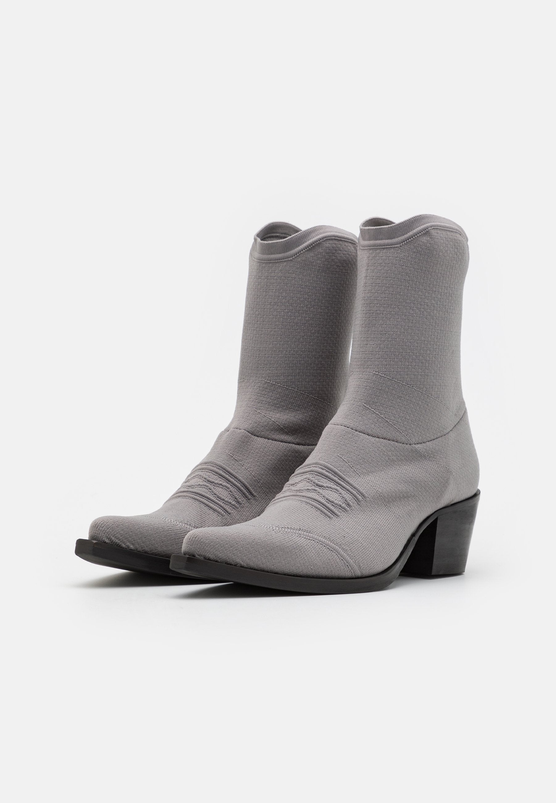 N°21 BOOTS