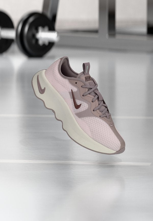 Nike Performance MOTIVA 2 - Training shoe - pearl pink/tattoo/light violet ore/light orewood brown