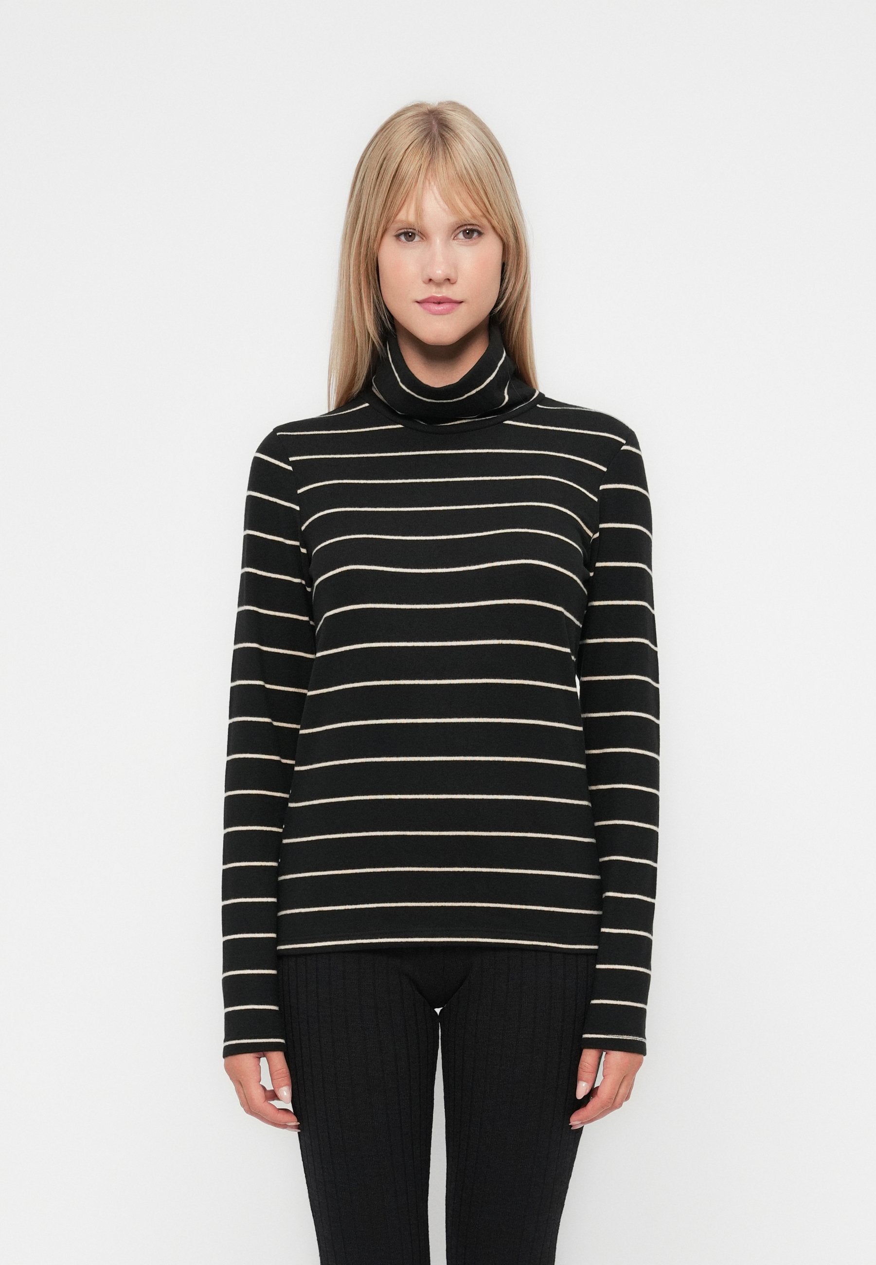 ONLY ONLCATERINA LIFE ROLL NECK
