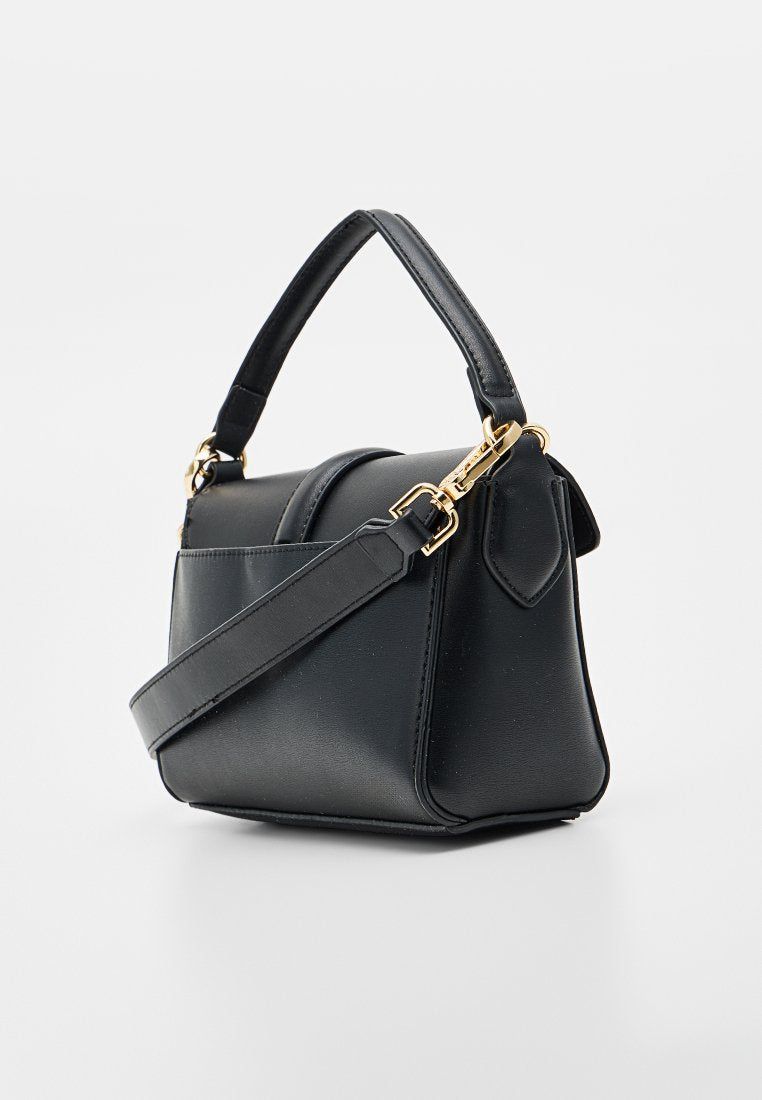 U.S. Polo Assn.