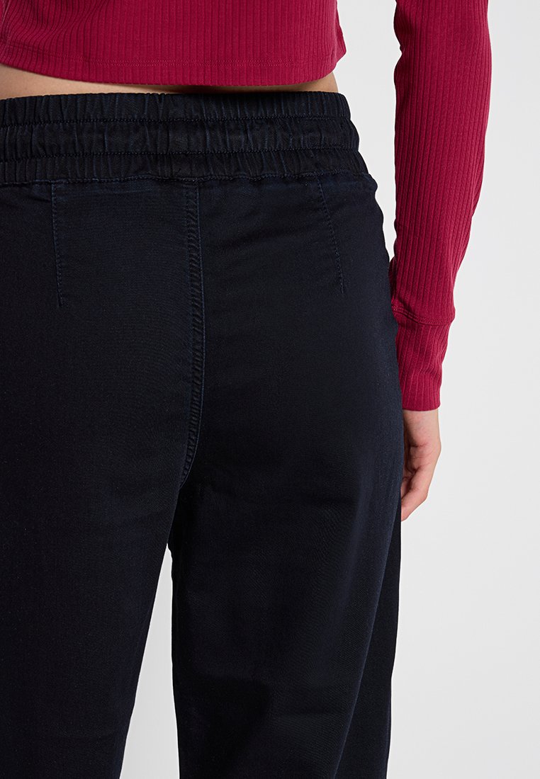 Pepe Jeans