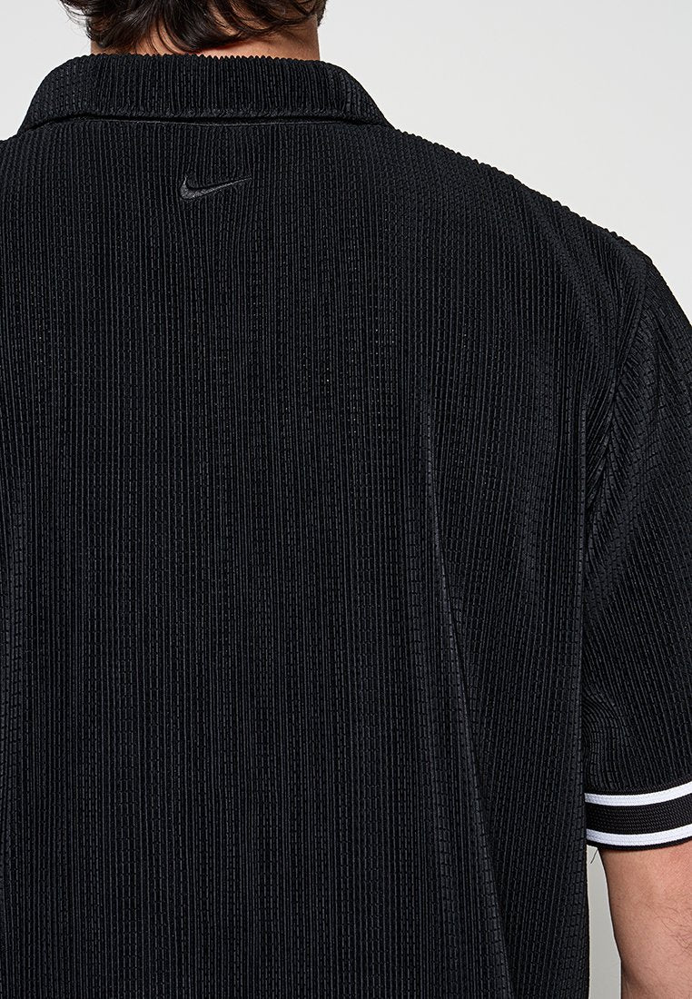 Nike Performance