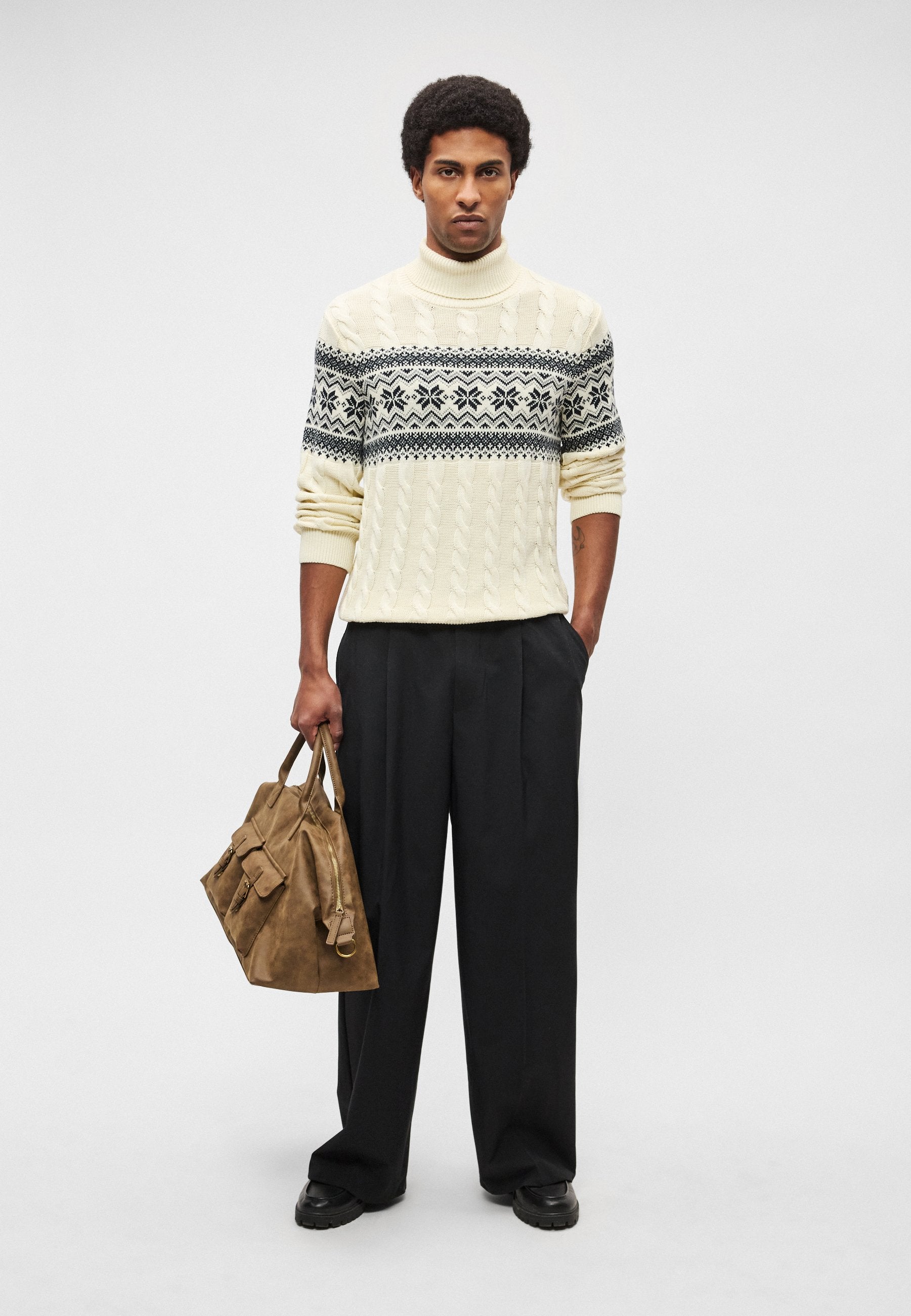 CABLE ROLL NECK  Media 6