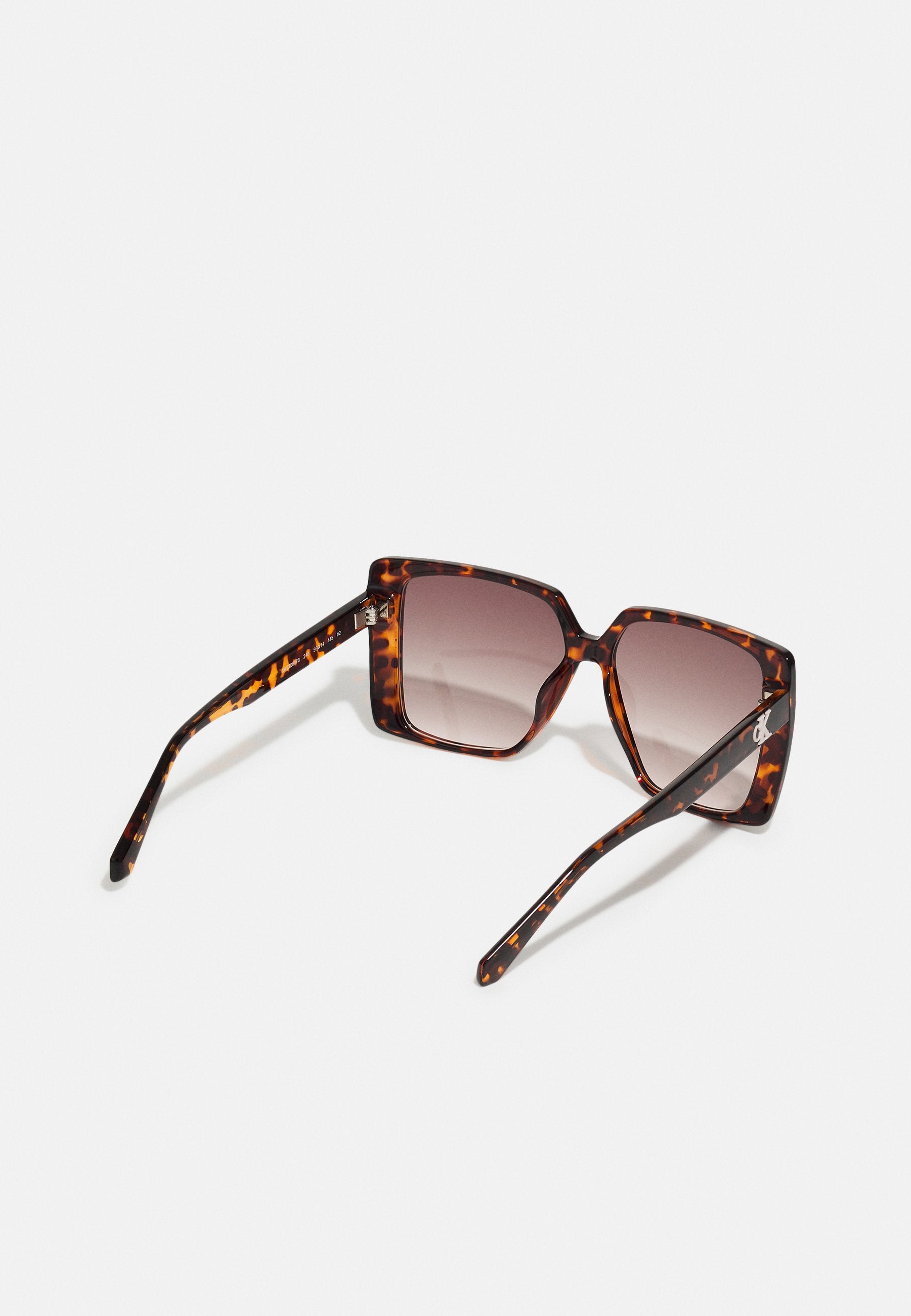 Calvin Klein Jeans Sonnenbrille Media 2