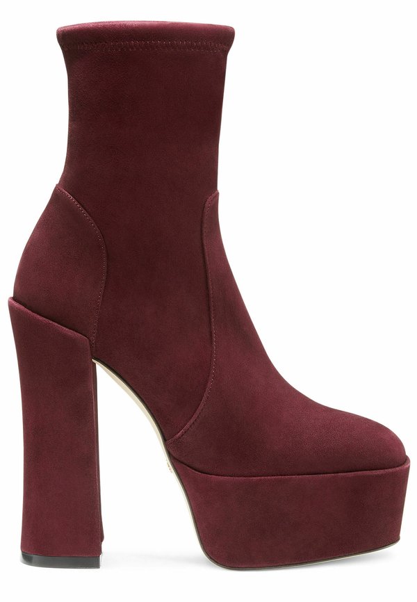 Stuart Weitzman SKYHIGH