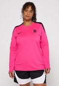 Nike Performance