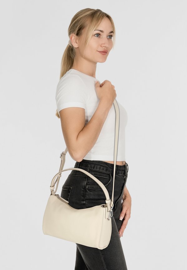 TOM TAILOR DEA HOBO BAG M - Handbag - off white
