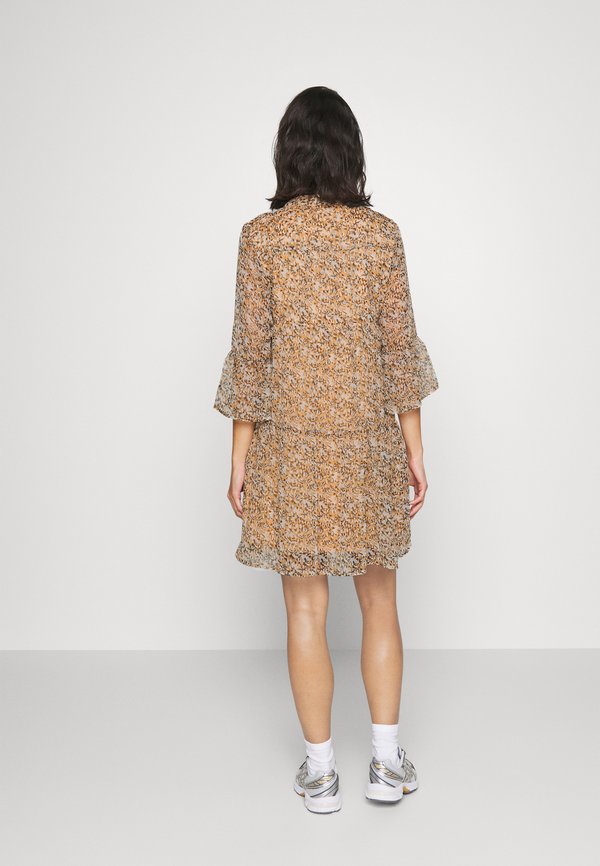 Vero Moda Petite VMKAY 3/4 SHORT DRESS