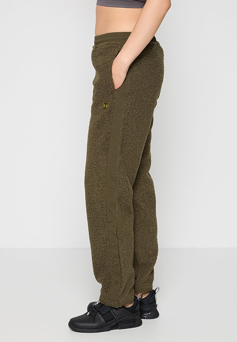 Under Armour LOOSE FIT