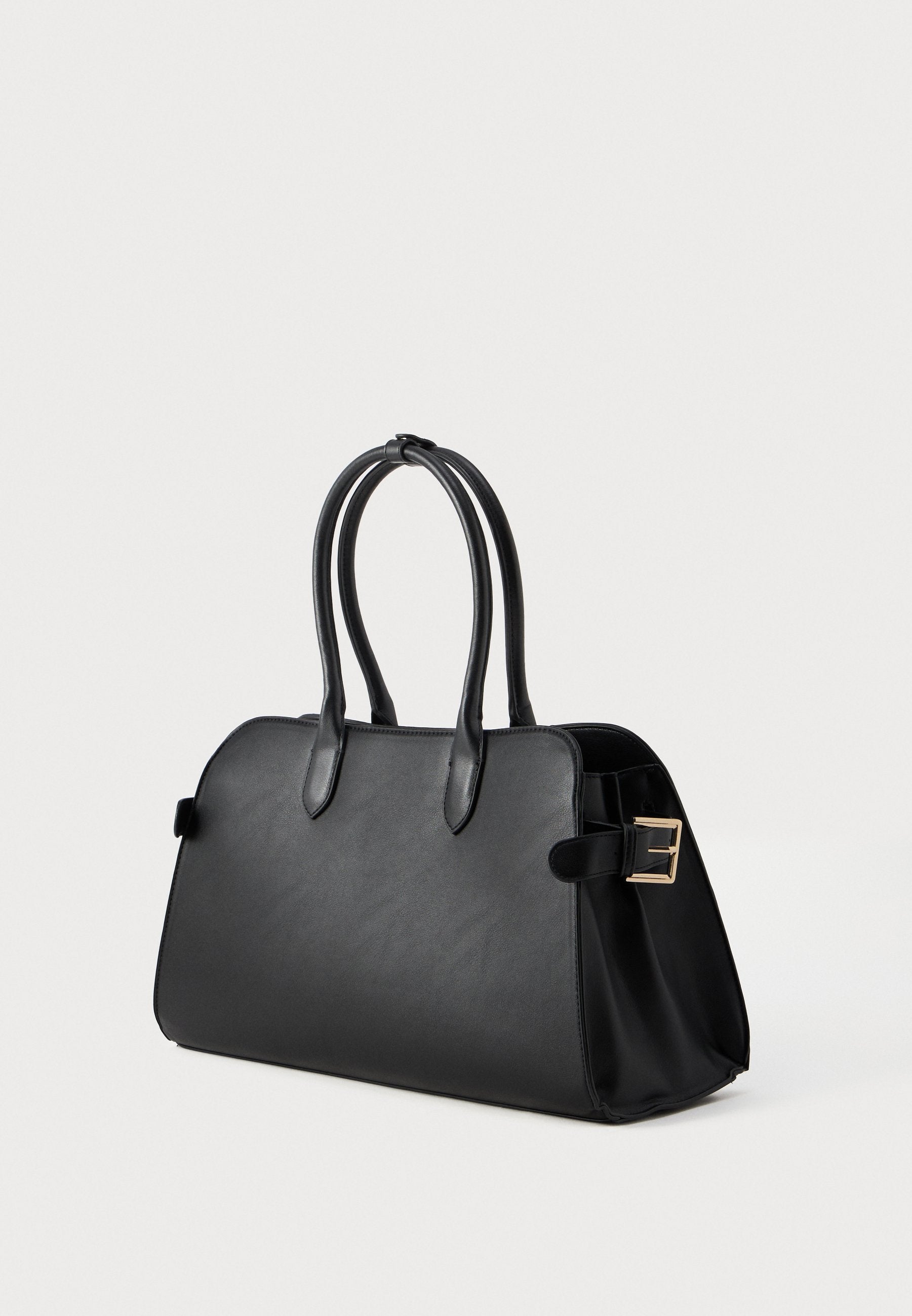 Valentino Bags SPECIAL RUNWAY