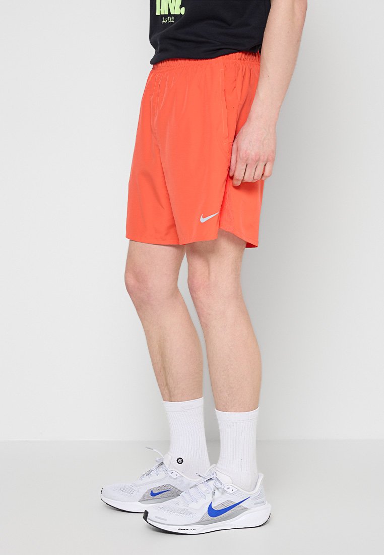 Nike Performance CHALLENGER