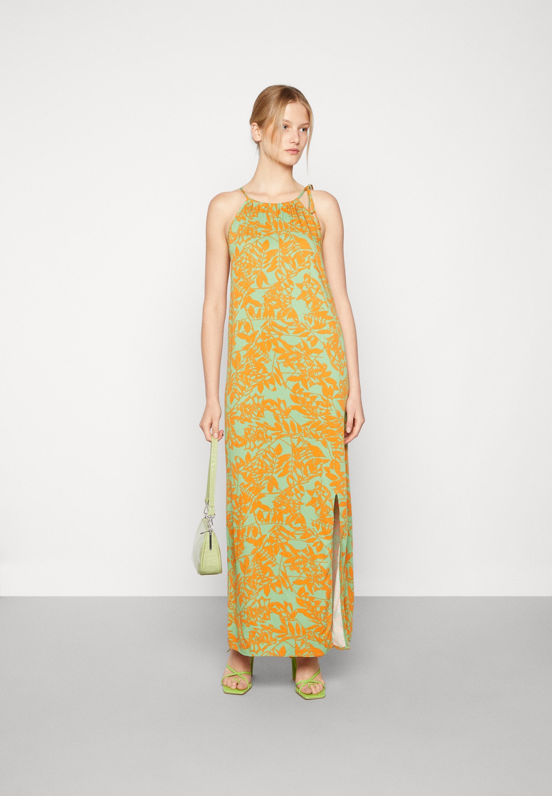 ONLALMA LIFE TESSA LONG DRESS  Media 2