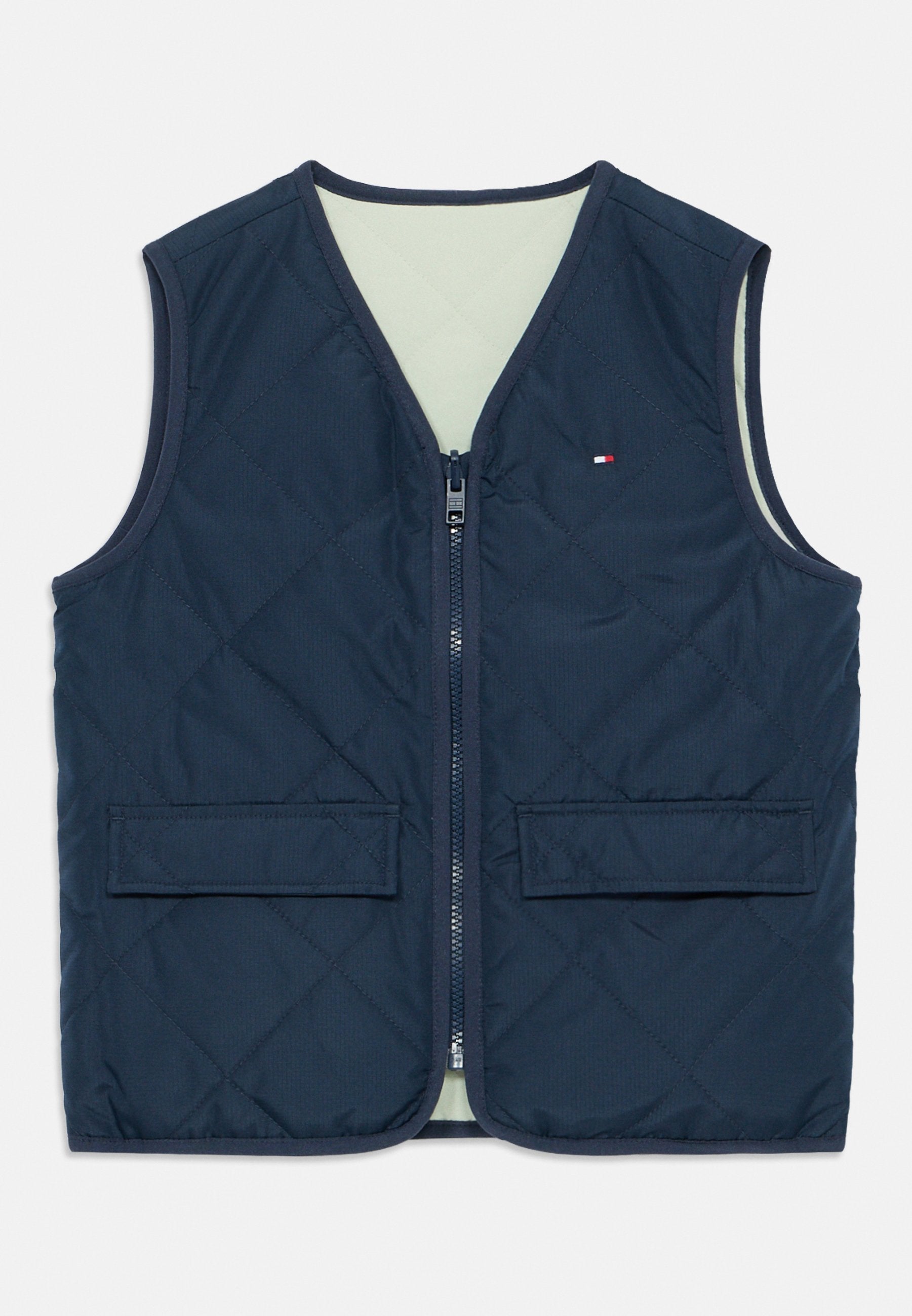 REVERSIBLE MIX QUILTED VEST Media 1
