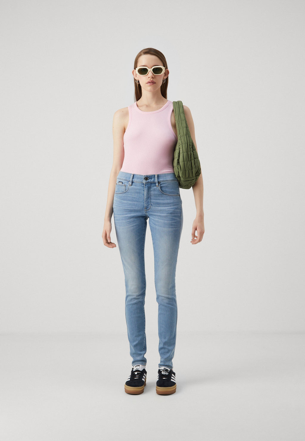 3301 SKINNY Media 2