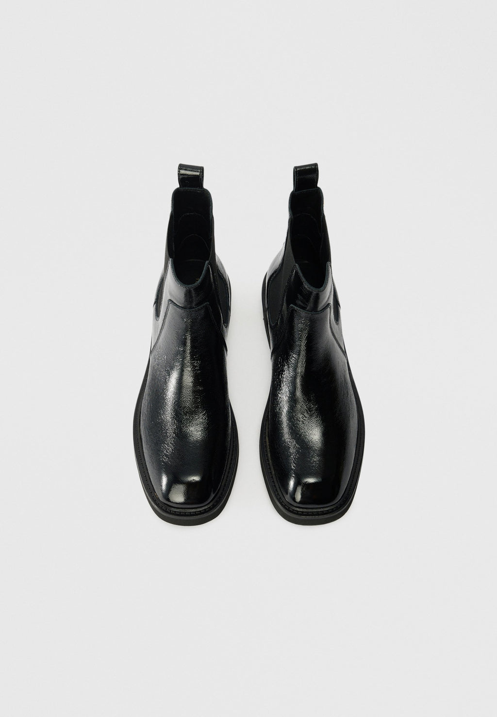 PATENT CRINKLE LEATHER CHELSEA BOOTS Media 4