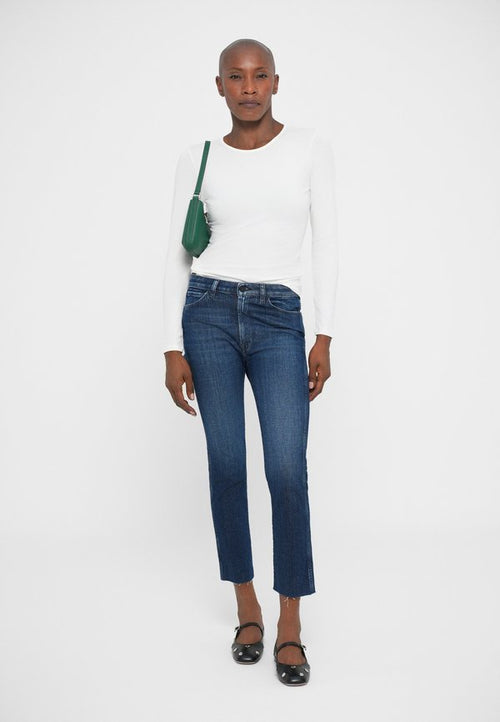 3x1 STRAIGHT AUTHENTIC CROP