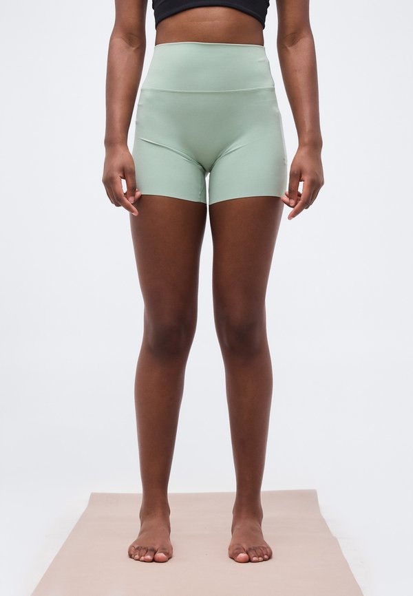Nike Performance ZENVY - Leggings - steam/white
