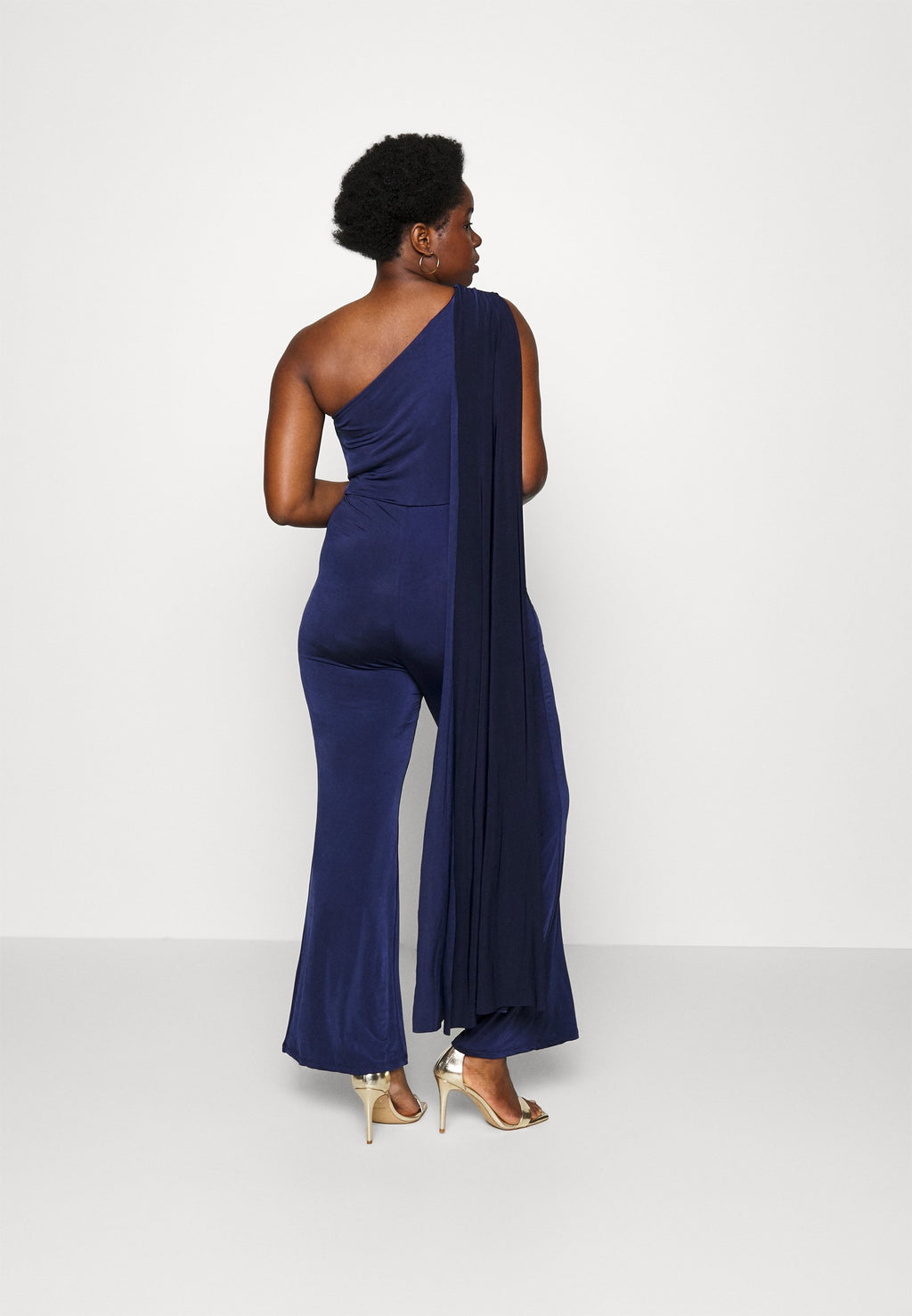 WAL G CURVE HOLLY CAPE SLEEVE