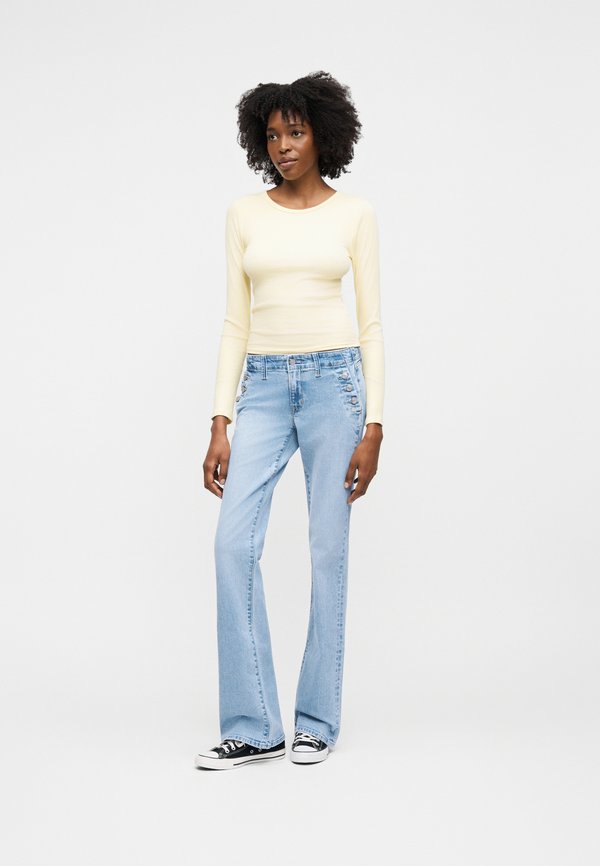 Gap Tall LONG AND LEAN MELBA