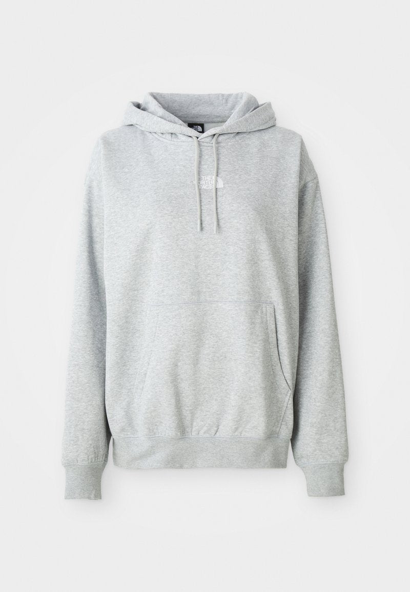 Helle graue Kapuzenjacke mit vorderer Kängurutasche, verstellbarem Kordelzug, gerippten Bündchen und kleinem weißen "The North Face"-Logo auf der Brust.