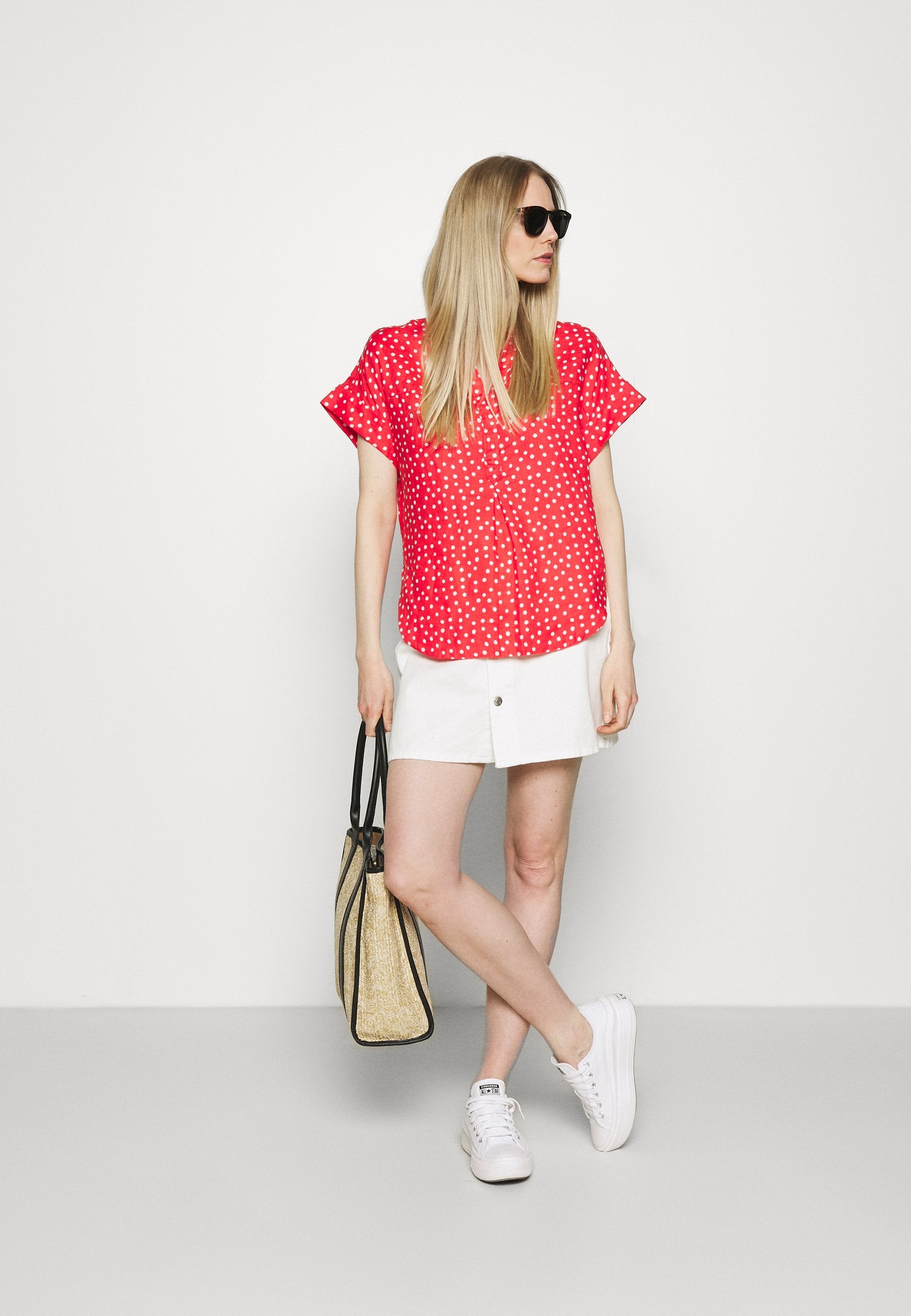 Marks & Spencer