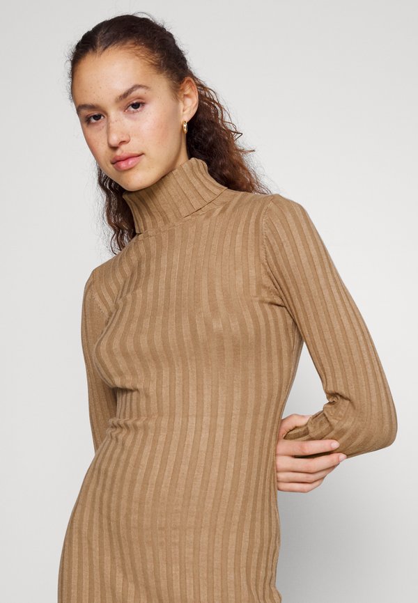Even&Odd ROLLKRAGEN BODYCON RIPP MIDI STRICKKLEID