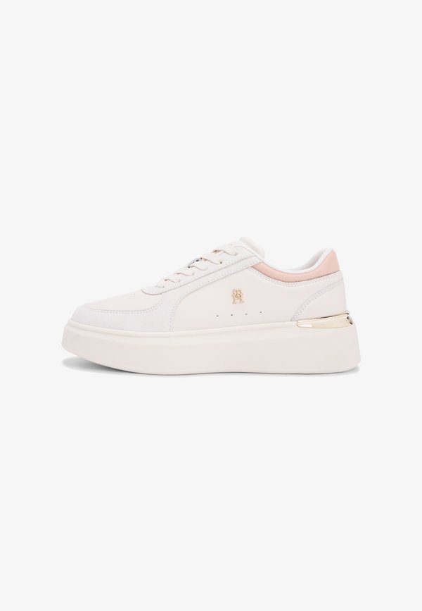 Tommy Hilfiger SATIN CUFF PLATFORM TRAINERS - Trainers - soft cream/misty blush