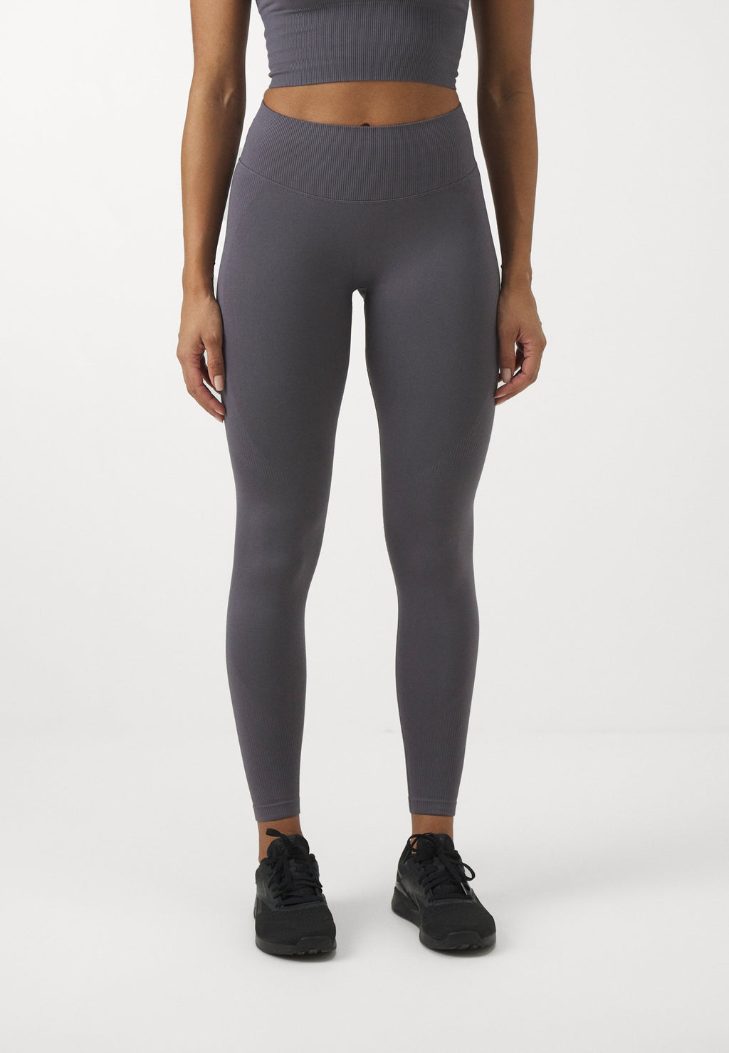 Stronger SEAMLESS CONTOUR SCRUNCH LEGGINGS