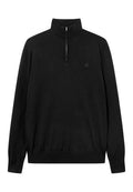 Schwarzer Fleece-Pullover mit einem Viertel-Reißverschluss-Kragen, langen Ärmeln, Bündchen mit Rippstrick und einem dezenten Logo auf der Brust. Weiche Textur und einfarbig.