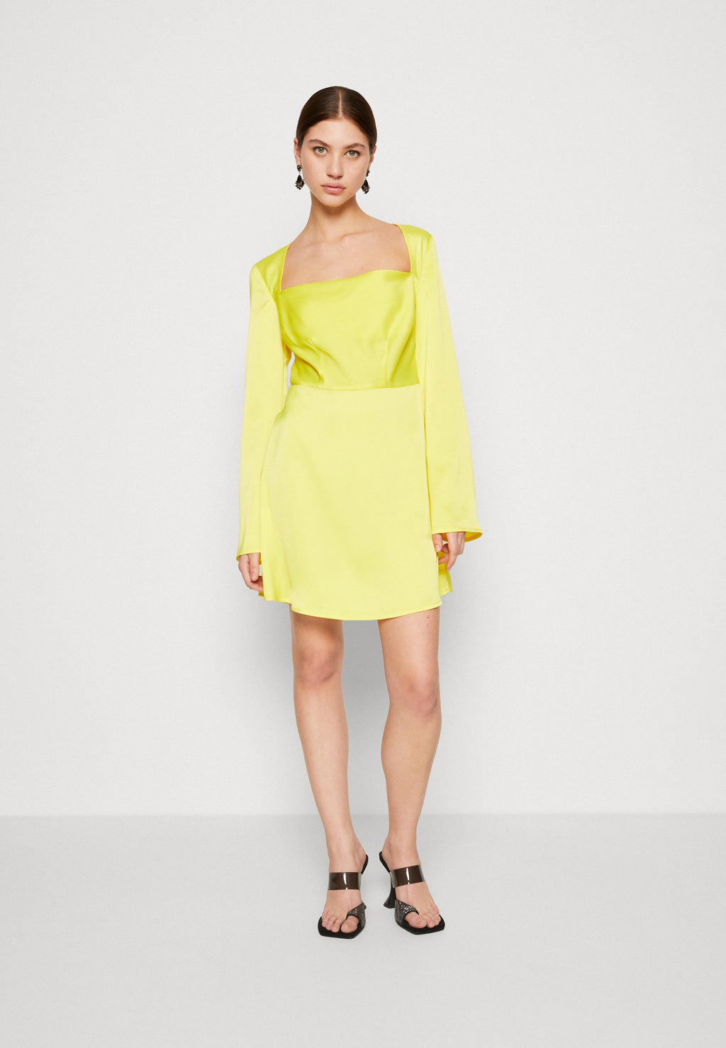 SOMETHINGNEW JENNIFER MINI DRESS
