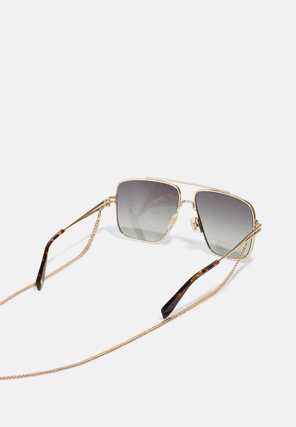 MARC JACOBS SET