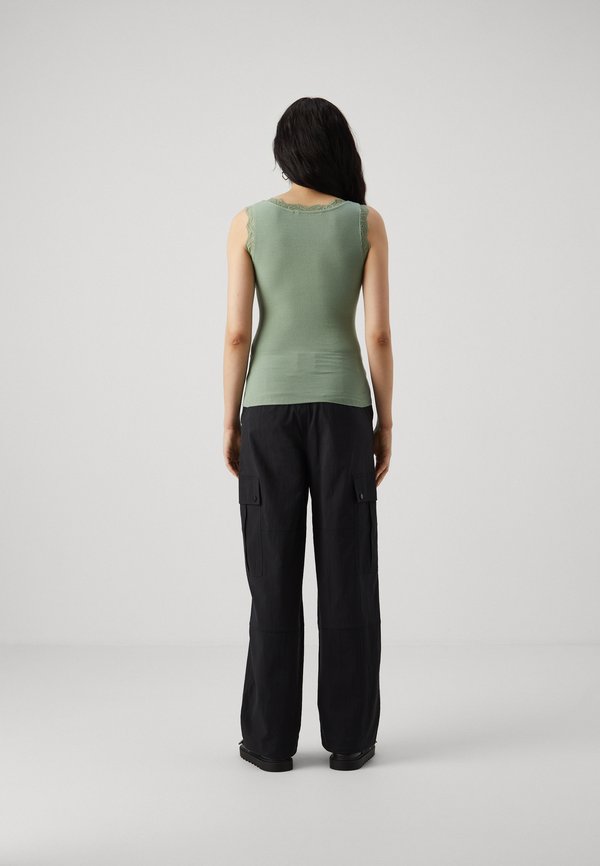 Vero Moda Tall VMROSI V NECK