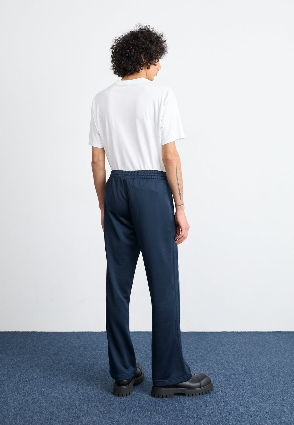 adidas Originals FLARE