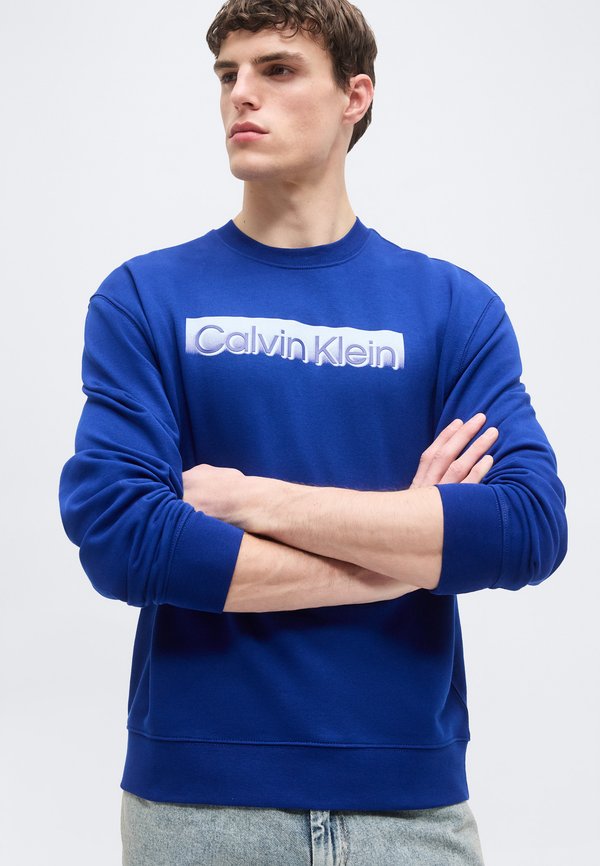 Calvin Klein SPORTSWEAR GRAPHIC CREWNECK STANDARD LOGO