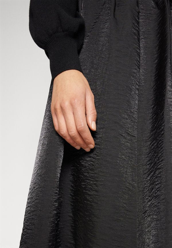 VILA VIMABELLE MIDI VOLUME SKIRT