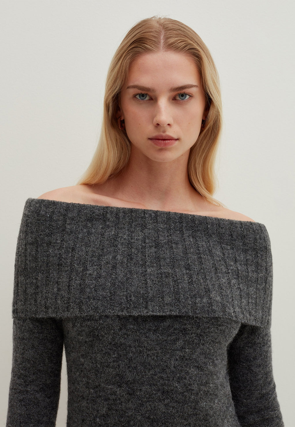 Stefanel OFF-THE-SHOULDER