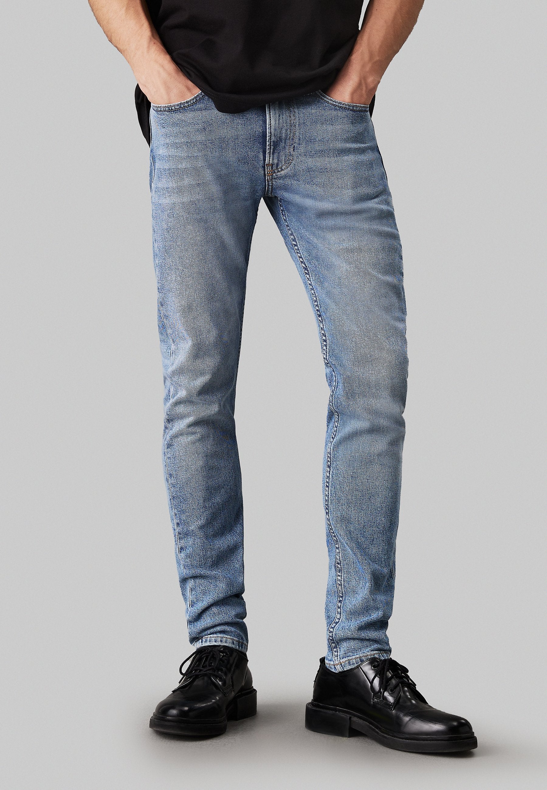 Calvin Klein Jeans