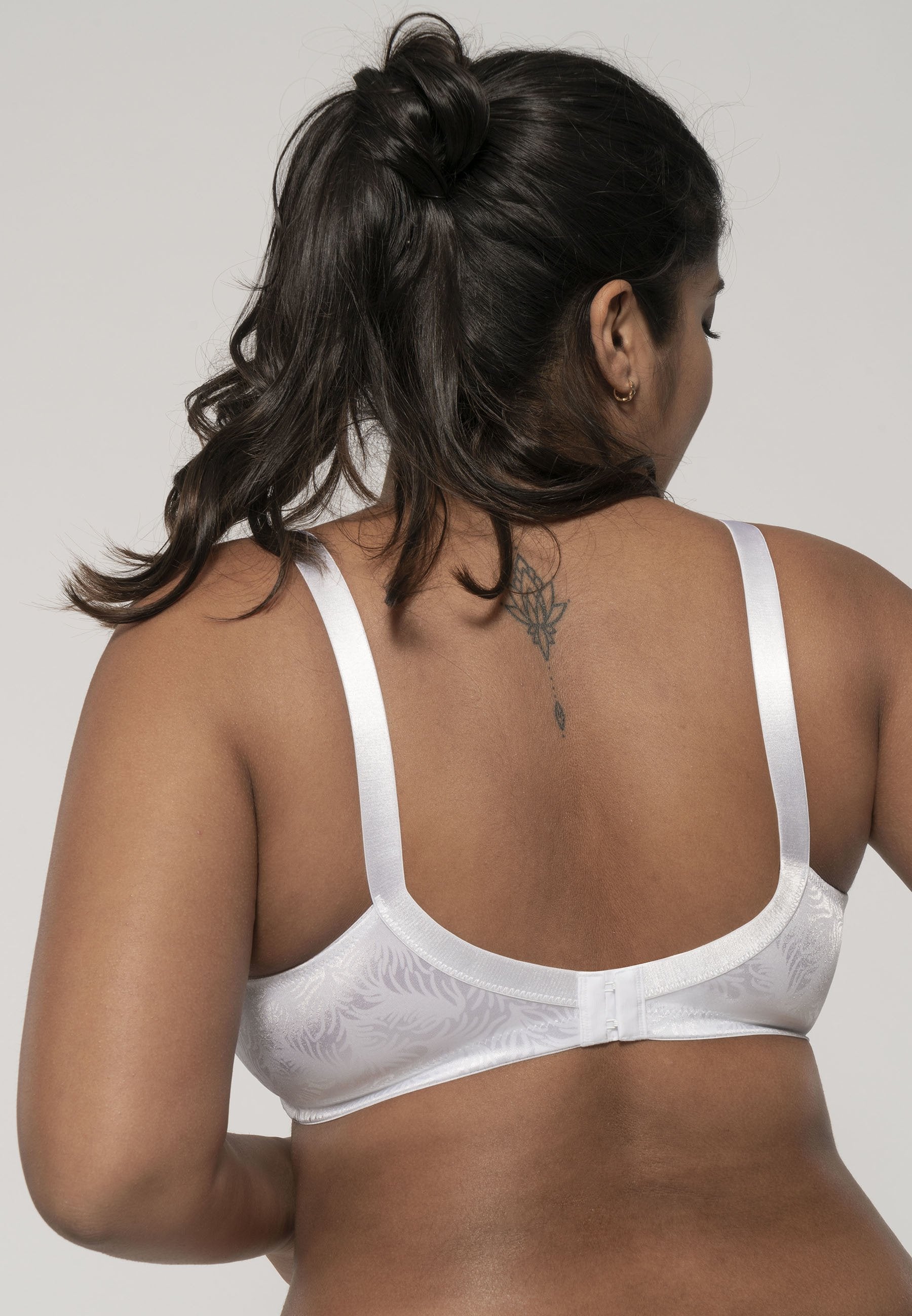 DORINA KRISTEN NON PADDED MINIMIZER