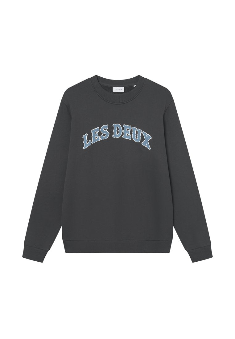 Dunkelgrauer Sweatshirt aus Baumwolle, mit dem Schriftzug "LES DEUX" in hellblau, Rundhalsausschnitt und gerippten Bündchen und Saum.