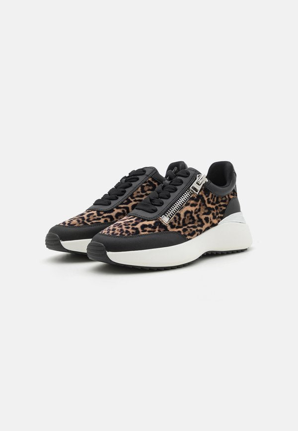 DKNY ZAVALLA LACE UP