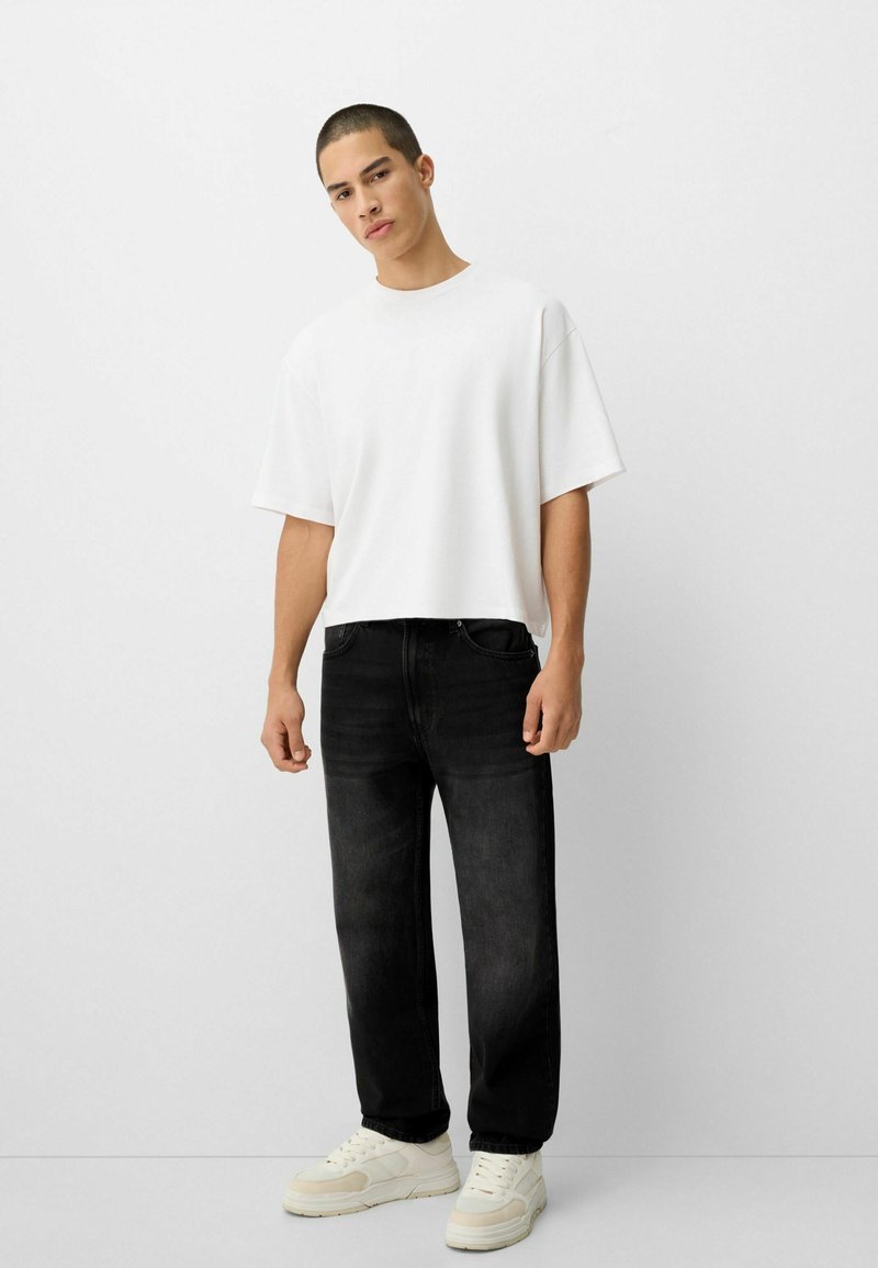 Bershka Jeans Straight Leg Media 1