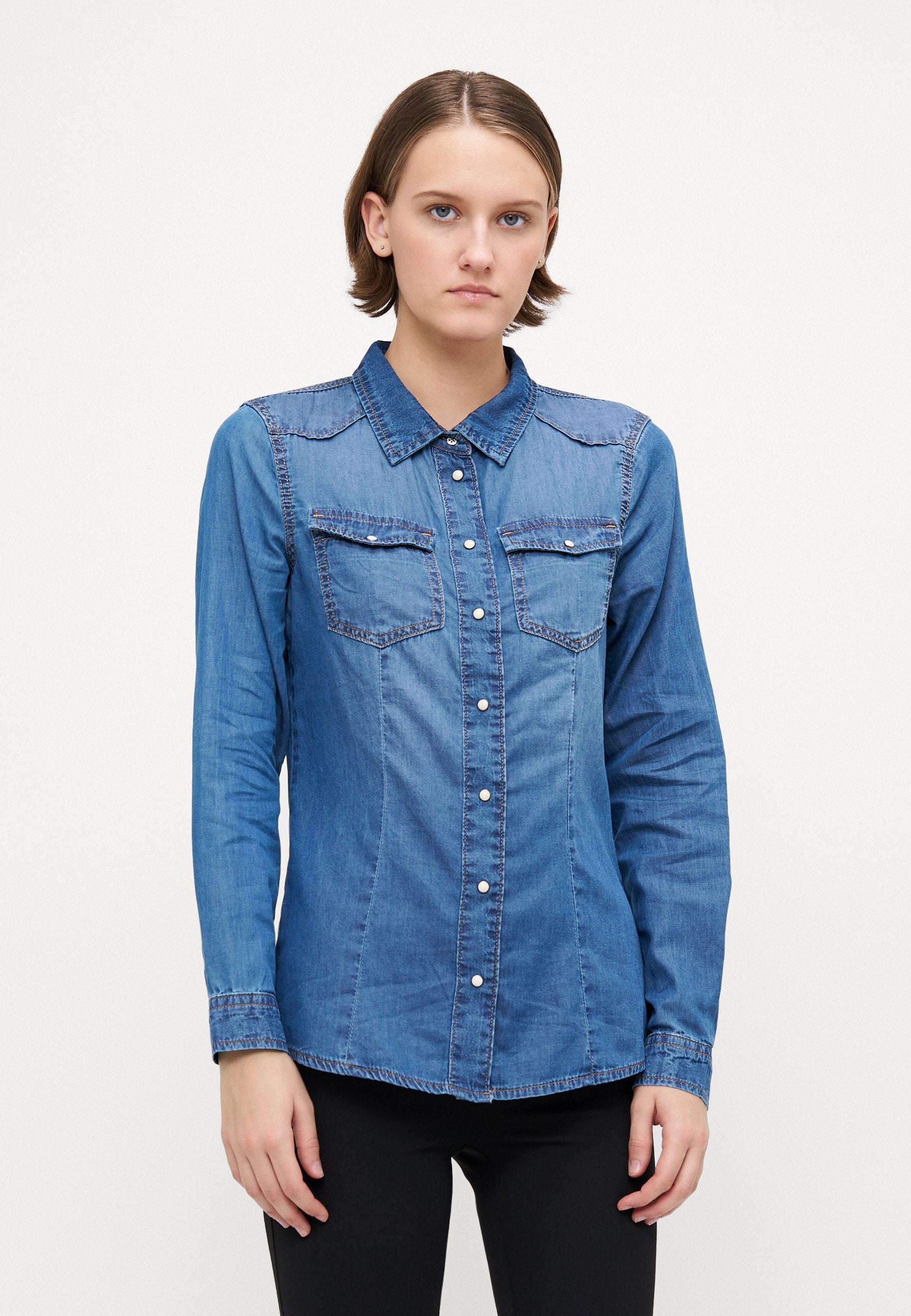 ONLALEXA SHIRT Media 3