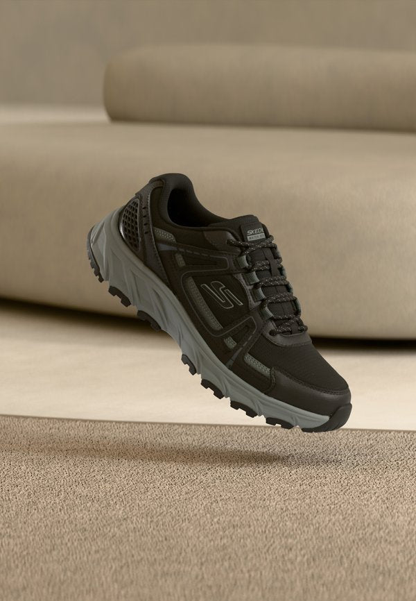 Skechers HILLCREST 2.0 - Trainers - black