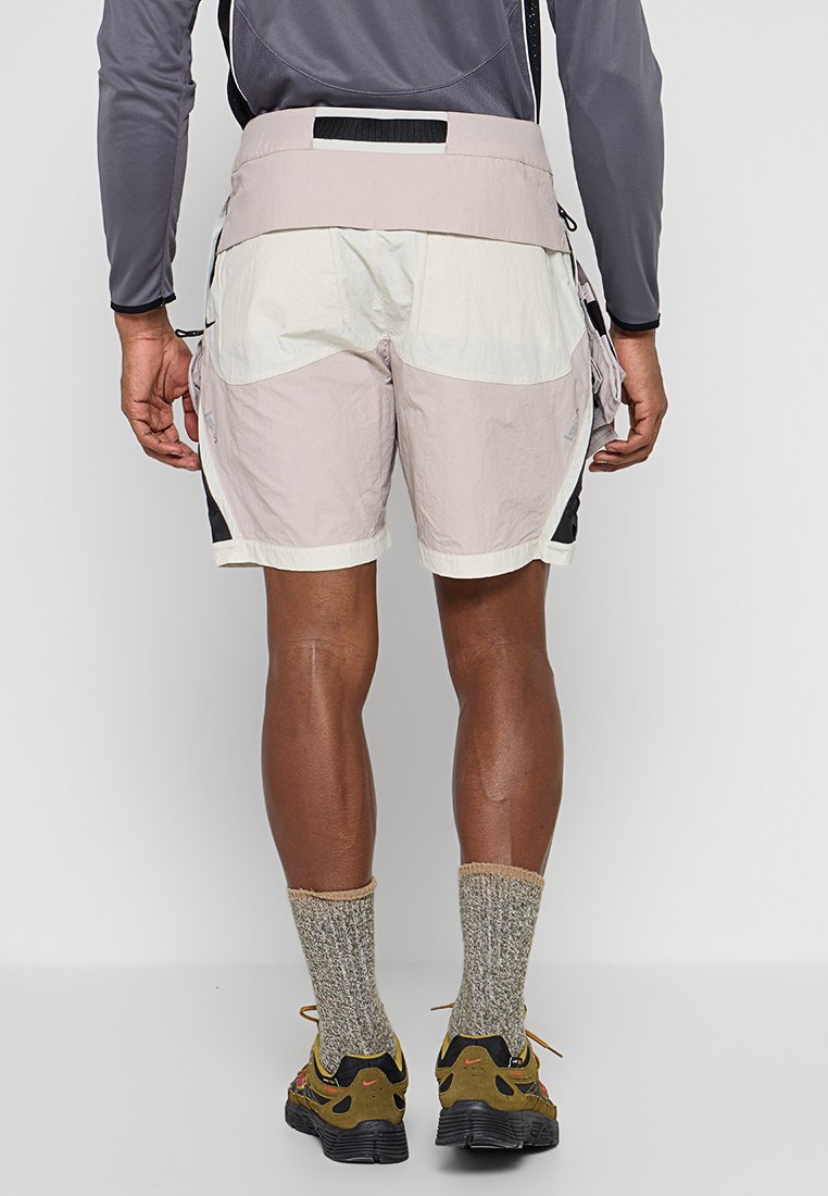 Nike Sportswear ISPA