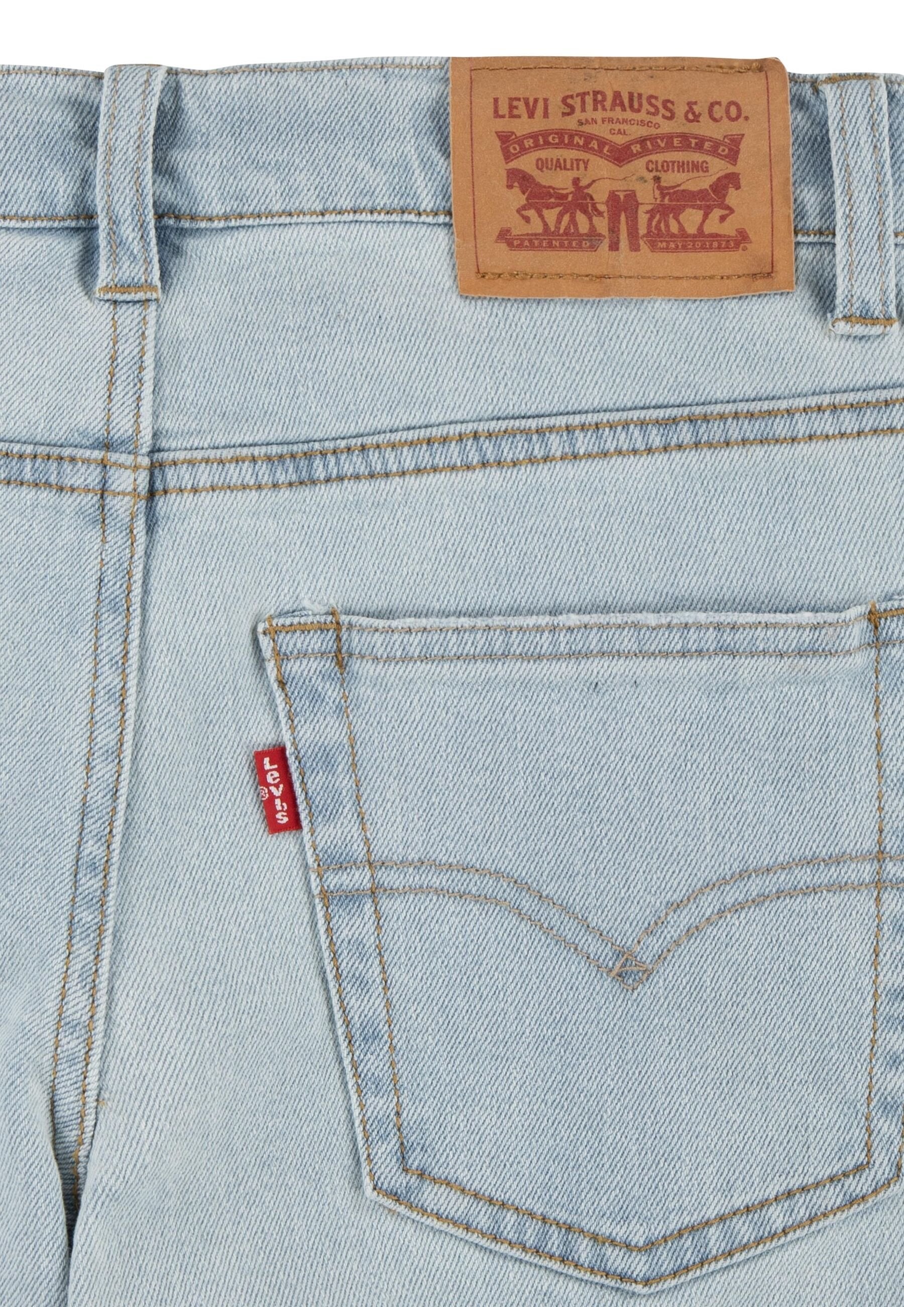 Levi's®