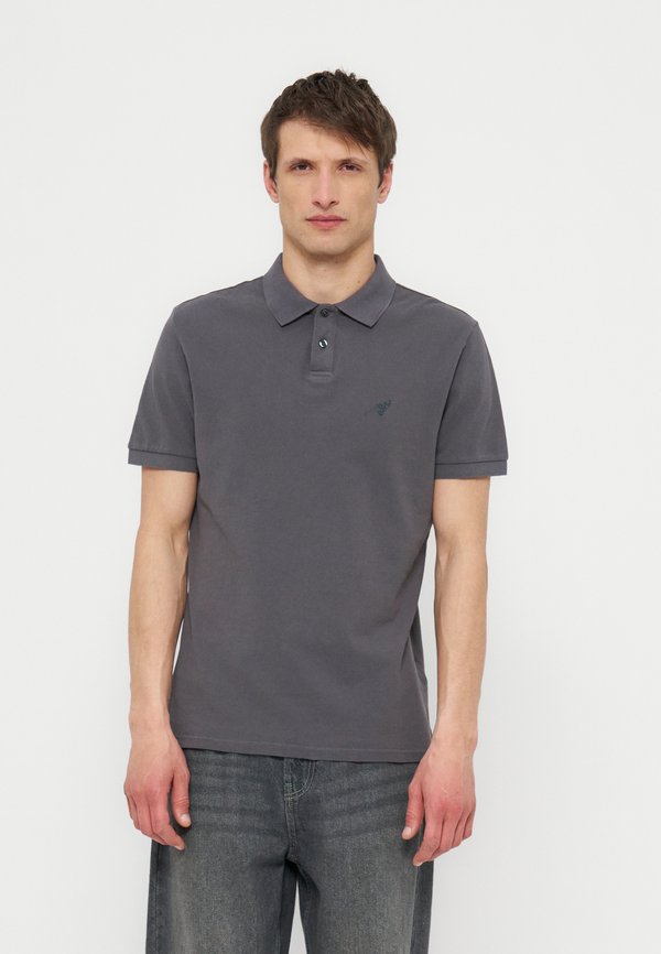Pier One by Zalando