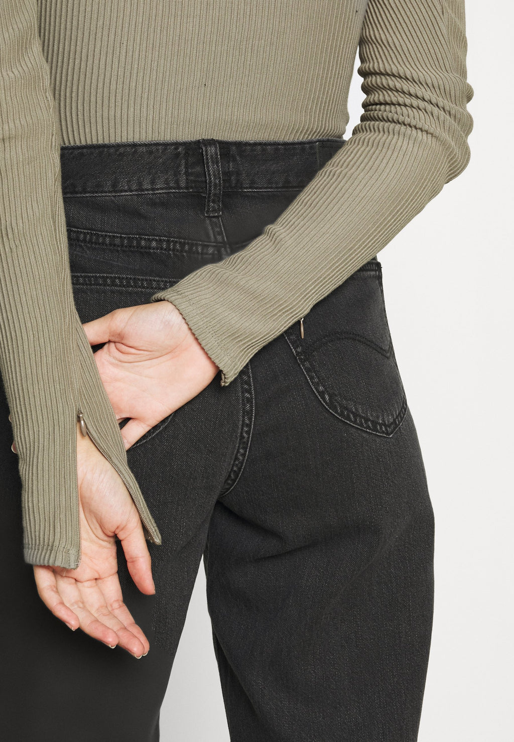 Good American HALF ZIP BODY