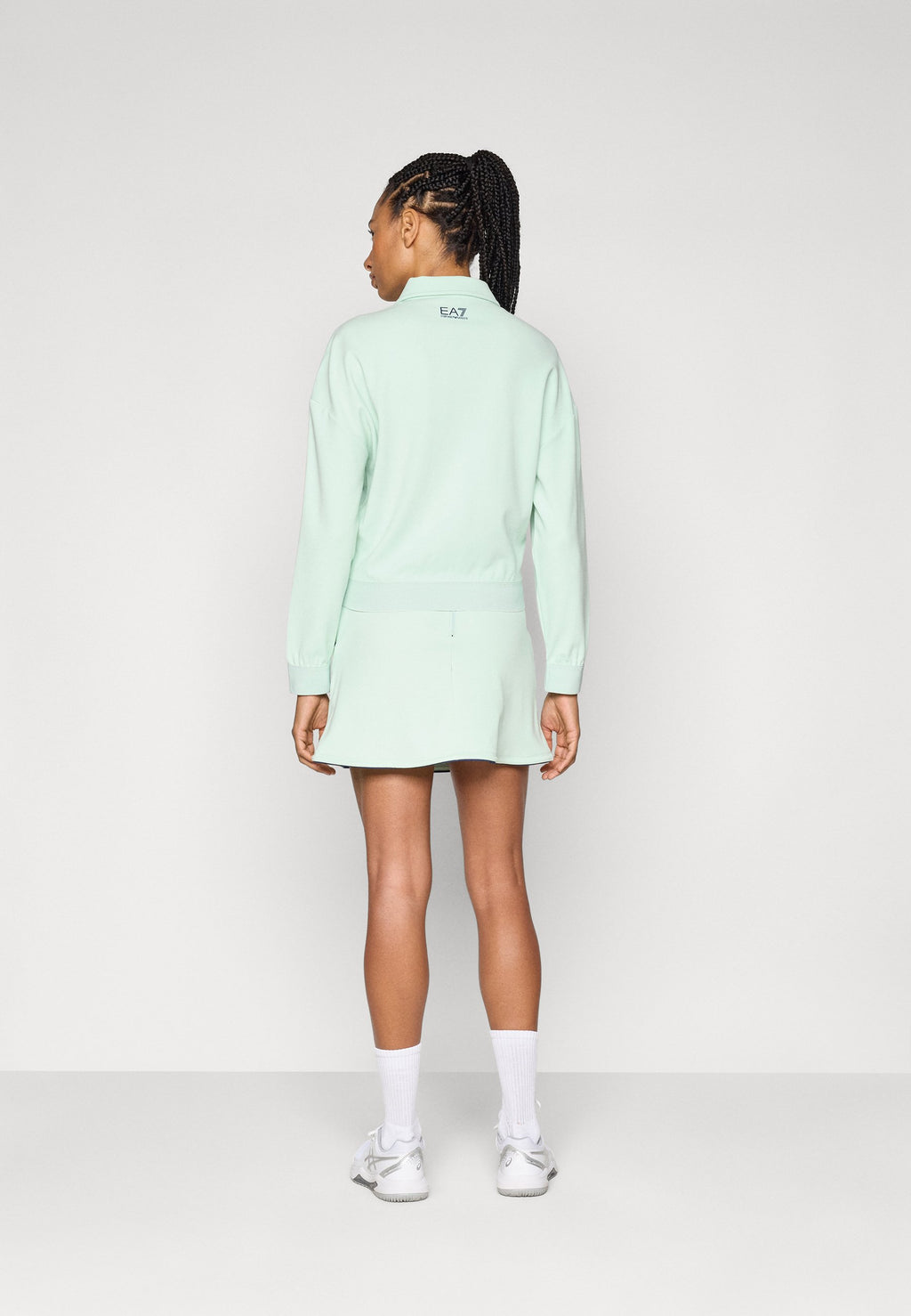 TRAIN TENNIS CLUB SKIRT Media 4